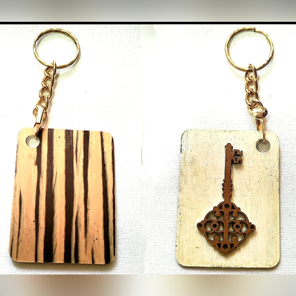 NEW Handcrafted Keychain Bag Tag! Italian Wood SD2. Steampunk Victorian Wood Key